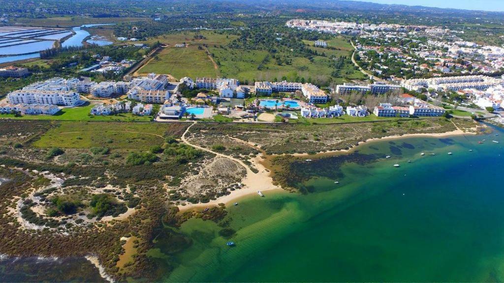 Golden Beach Apartment, Cabanas - Rua Das Giestas Lote 4 J Кабанаш-де-Тавира Экстерьер фото